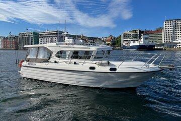 Fjord Sea Safari with Fishing and Crab Pot Hauling from Bergen