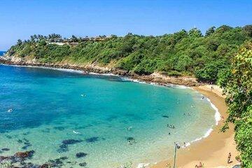 Roundtrip Private Airport Transfer Puerto Escondido (PXM) - City