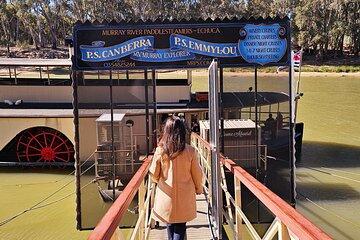Small-Group Murray River Paddle Steamers and Wine Day Tour