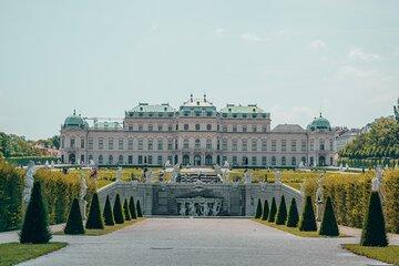 Versailles Palace with or Gardens Official Entry Visit