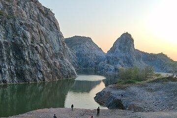 Nanjing Hiking Tour with Local Guide and Driver