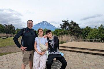 3 days Private Tour to Mt. Fuji with Local English Speaking Guide