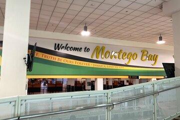 Montego Bay Airport Transfers to Resorts in Montego Bay