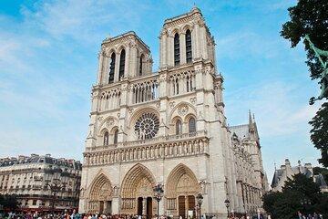 Paris: Notre Dame Cathedral Interior Audio Tour and Free Entry