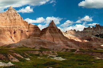 Ultimate Aerial Tour to See Badlands National Park