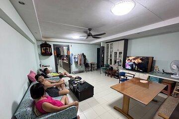 Yishun and Sengkang West Car Private Tour Experience