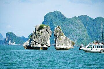 Halong Bay 4-Hour Cruise, Kayak, Heavenly Palace Cave from harbor