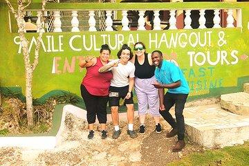 Bob Marley & Nine Mile Heritage Tour with Bus Transfer/Ocho Rios