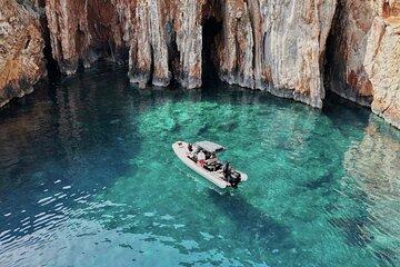 Explore Hvar and Pakleni Islands by Speedboat