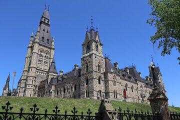 Ottawa Private Tour with Guide from Montreal