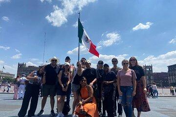 Walking Mexico City Tour Experience with Metro