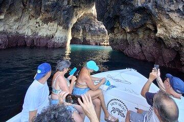 Secret Beaches and Caves of Sesimbra with Snorkeling