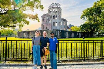 Hiroshima Peace Memorial Walking Private Tour