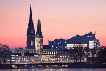 Hamburg Historic Old Town and WW2 Walking Tour