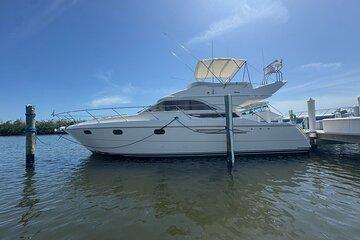 55ft 1 Hour FREE Miami Yacht Rental 3 to 6 Hours 13 People