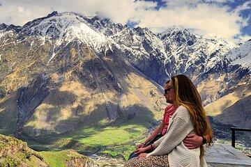 Kazbegi, Ananuri & Gudauri – Full-Day Scenic Tour