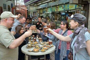 Taste of Tradition: Old Delhi Street Food and Heritage Experience
