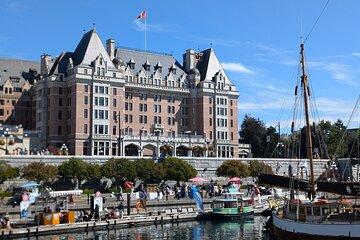 Victoria Highlights Half-Day Tour
