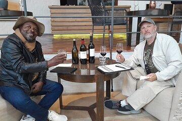 Share Tour Stellenbosch Paarl and Franschhoek 20Tasting withLunch