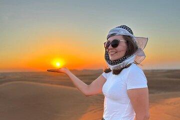 Dubai Photography and Sandboarding Adventure