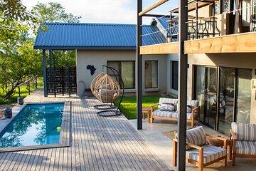 4 Day Rafiki Bush Lodge Safari
