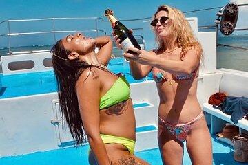 Exclusive catamaran party in Punta Cana
