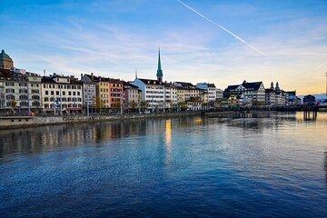 Zurich Private Walking Tour with Professional Photographer Guide