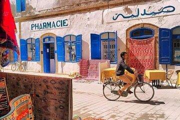 Private Essaouira excursion to Marrakech for 1 to 4 people