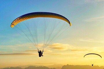 Da Nang Street Food Private Tour With Paraargliding Experience