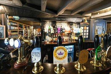 Oxford Pub Tour: Historic Pubs and Local Brews