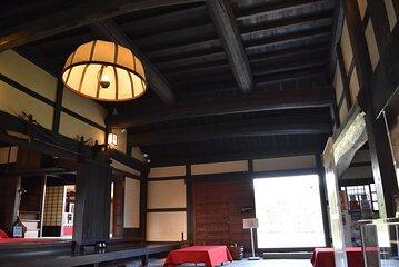 Japanese Old Housing and Eifukuji Temple Tour