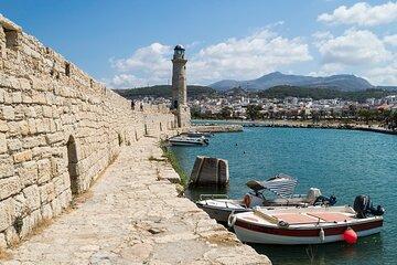 Heraklion and Chania Transfer with Sightseeing in Rethymno