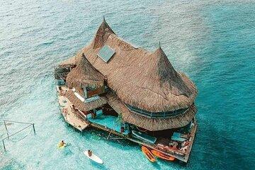 Mucura Island and Santa Cruz de Islote By Boat