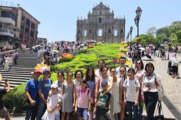 Macau Night City Tour Private Limo Tour with Driver Guide
