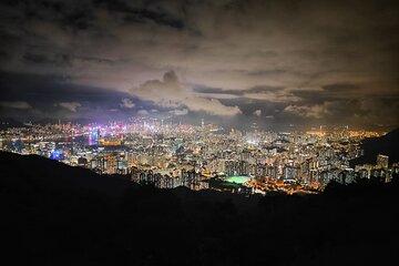 Hong Kong Night Adventure and Foodie Local Tour