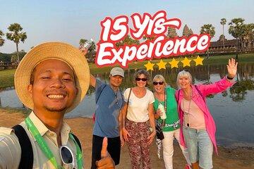 From Phnom Penh: Angkor Wat Day Trip with Lunch
