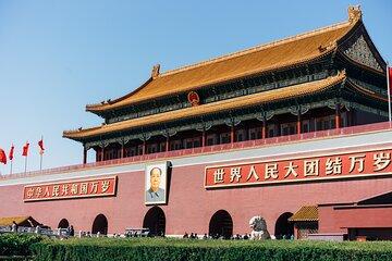 Private Day Tour in Tiananmen, Forbidden City, Jingshan Park