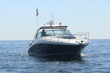 Luxury Yacht Tour in Los Cabos 45FT SeaRay Sundancer