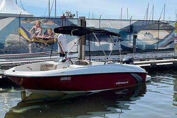 Bayliner Element 60HP Boat