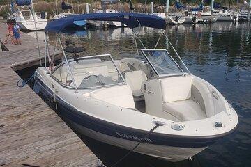 Bowrider Boat for Rent in Penticton