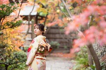 Kimono Elegance Experience & Professional Photoshoot in Fukuoka