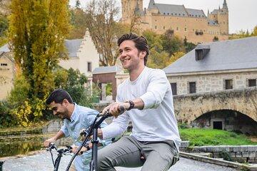 Segovia E-Bike and Alcázar Private Day Trip from Madrid