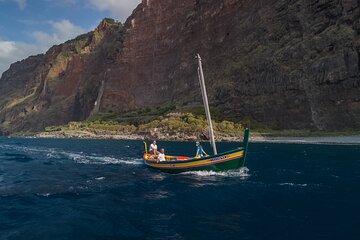 Exclusive tour on a typical boat DE Chamber DE Lobos