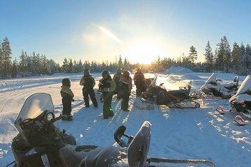 3 Days Lapland Aurora with Huskies and Reindeer Experience