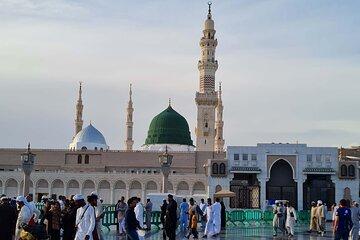 Madina Tour Guide- Ziyarat Muqadasa