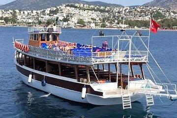 Orak Island Cruise from Bodrum – Swim in Turquoise Bays
