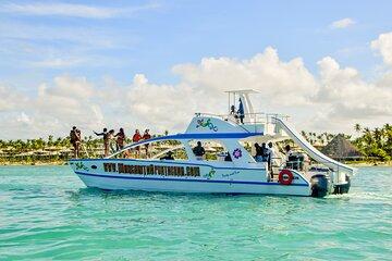 Party Boat Booze Cruise with Open Bar in Punta Cana