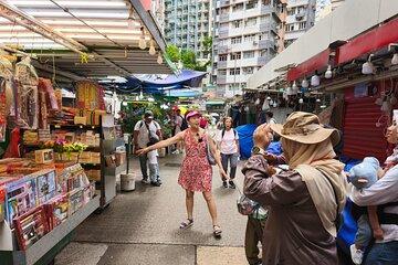 Hong Kong Ding Ding Tram Ride with Cultural Landmarks Tour