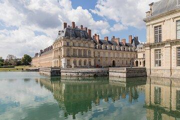 Château de Fontainebleau Day Tour from Paris