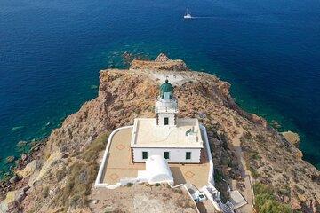 Santorini South Coast: Akrotiri, Red Beach & Villages